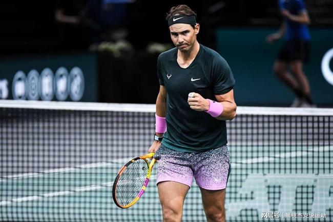 包含纳达尔亏损创英超纪录再成焦点的词条
